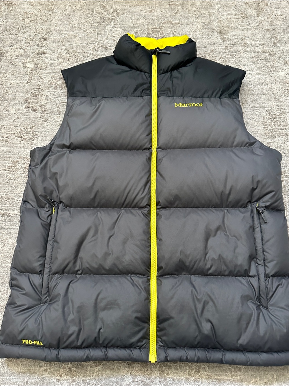 Marmot Men’s Large Gray and Yellow Puffy Down Vest. 700-fill.